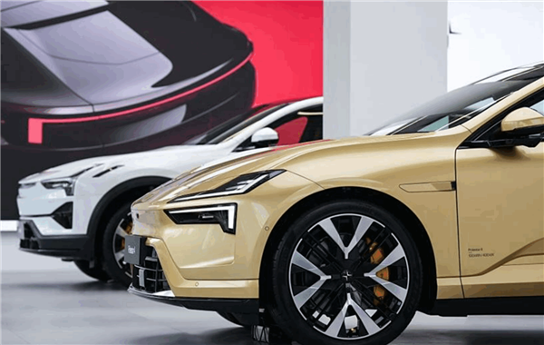 極星國內(nèi)首家售前、售后一體門店！極星上海體驗中心開業(yè)