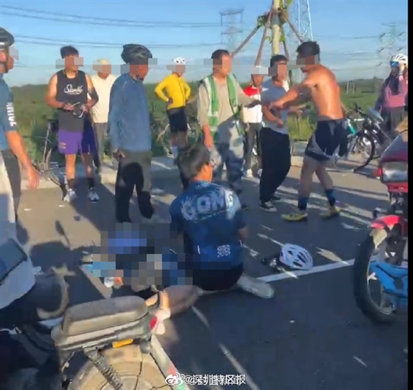 父親帶娃騎行摔倒遭碾壓身亡 司機被送檢引網(wǎng)友熱議：涉嫌過失致死罪