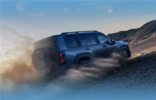 20萬級國產越野之王！新一代哈弗H9開賣：20.59萬起