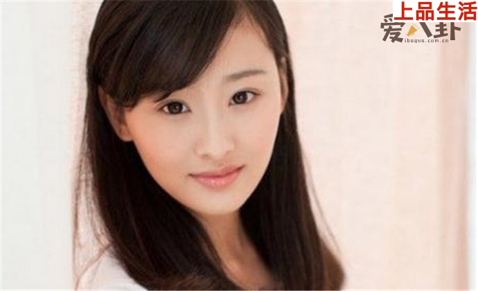 天然美女關(guān)雪盈