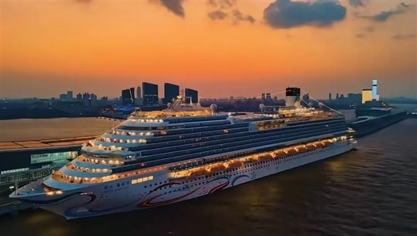 國(guó)產(chǎn)大郵輪與大飛機(jī)聯(lián)手：買(mǎi)愛(ài)達(dá)魔都號(hào)船票送C919等航線(xiàn)機(jī)票