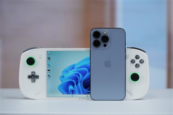 全球第二款酷睿Ultra掌機！AOKZOE A2 Ultra圖賞