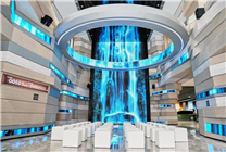 比亞迪首個(gè)新能源汽車科普館迪空間鄭州開放 配260平裸眼3D屏