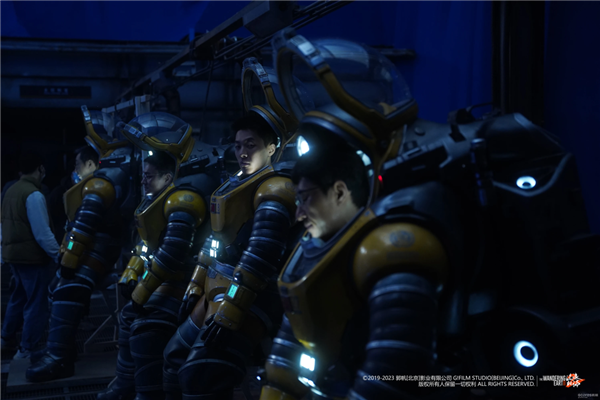 《流浪地球2》紀(jì)錄片來了！踹開中國科幻電影大門 太難了