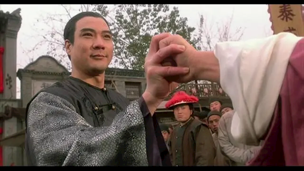 香港武俠明星徐少?gòu)?qiáng)去世：曾出演《武狀元蘇乞兒》