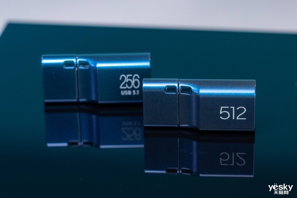 128G iPhone絕配！三星Type-C閃存盤上手：蘋果擴容神器