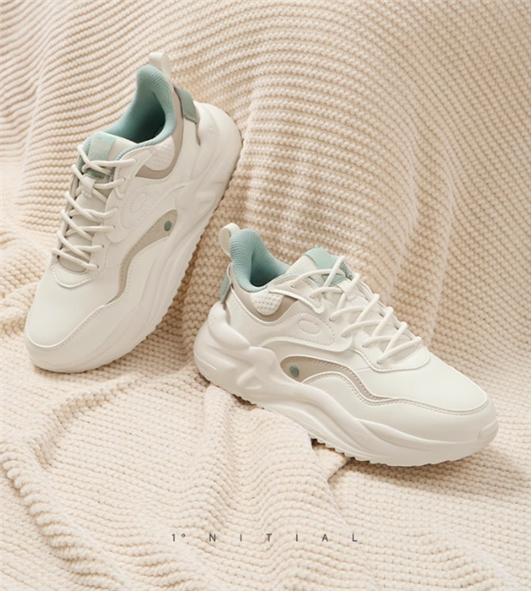 361°運(yùn)動(dòng)鞋大促：原價(jià)300元+ 領(lǐng)券后89.1元起