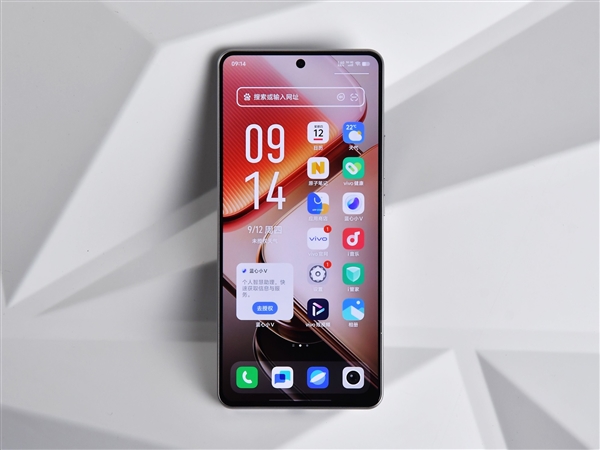 iQOO Z9 Turbo+上手：性能猛獸+續(xù)航怪獸