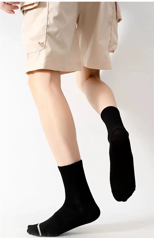 原價(jià)48.9 元：三槍正品 吸汗透氣運(yùn)動(dòng)/商務(wù)襪5雙到手14.9元