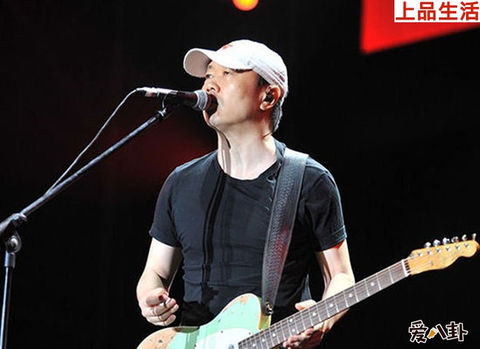 崔健不結(jié)婚和被封殺有關(guān)嗎