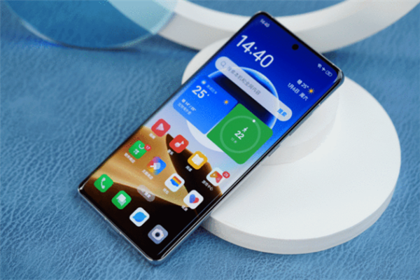 都年底了 8Gen3旗艦還值得買 而且很值！