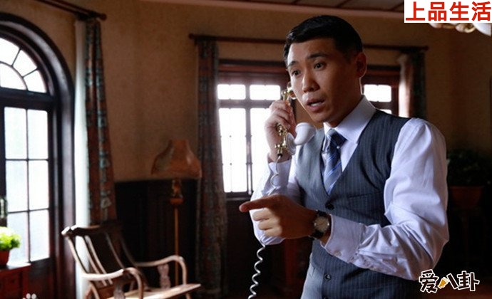 李乃文家庭背景