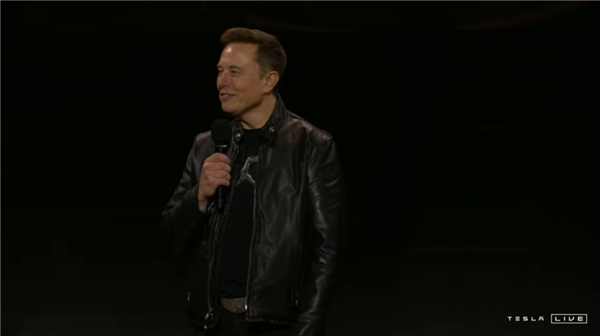 遲到50分鐘的馬斯克喂給我們?nèi)龔埓箫? h=