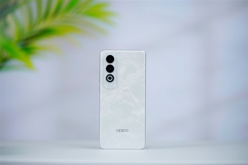 續(xù)航小黑馬！OPPO K12 Plus全面評測：6400mAh超大電池實(shí)現(xiàn)2.2天持久續(xù)航