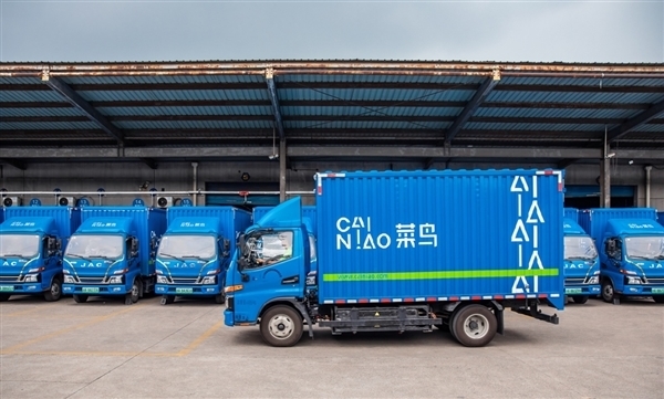 雙11快遞超級(jí)加速！菜鳥(niǎo)加開(kāi)近300條直發(fā)線路：全力保障半/次日達(dá)