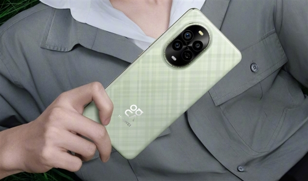 華為nova 13 Pro跑分出爐：搭載麒麟8000、預(yù)裝鴻蒙4.2