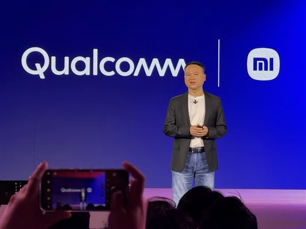 本月發(fā)布！小米15系列全球首發(fā)驍龍8至尊版