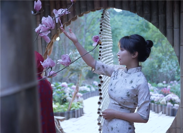 微念稱與李子柒的案件已完全和解:賬號(hào)其本人運(yùn)營(yíng) 品牌由微念經(jīng)營(yíng)