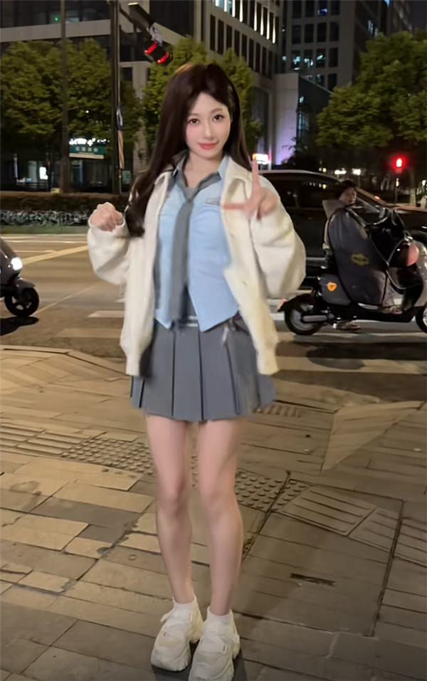 吳柳芳粉絲量突然不漲了 卡在630萬(wàn)