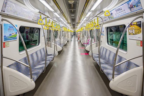 北京地鐵：將在站內(nèi)試行免洗快剪、面包店、快餐車