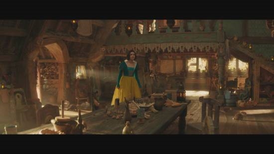 拉丁公主《白雪公主》點(diǎn)踩量爆了！網(wǎng)友吐槽魔鏡眼瞎