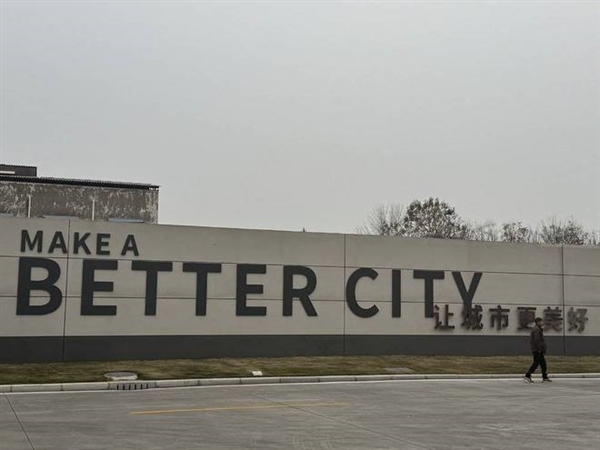 于東來：我也不自由 像奴隸一樣