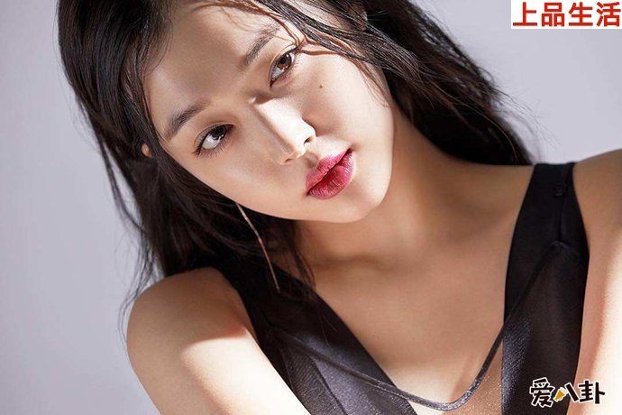 崔雪莉去世宋茜深夜航班前去吊念