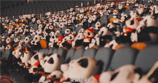 “時間的朋友”十周年之際  羅振宇自爆：我左耳朵已經(jīng)聾了3年了  