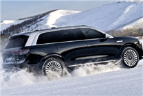 穩(wěn)居50萬以上車型銷量榜首！問界M9上市一年大定破20萬臺