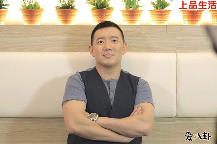 杜汶澤被封殺后靠老婆養(yǎng)？