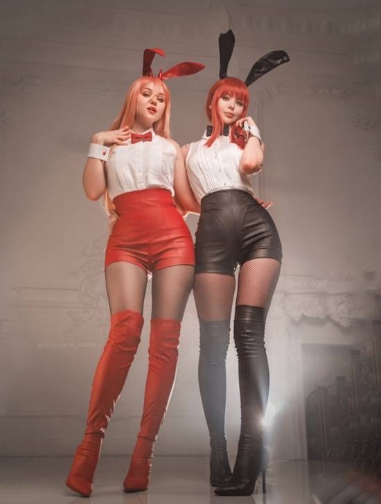 俄妹COS兔女郎瑪奇瑪、帕瓦：完美身材