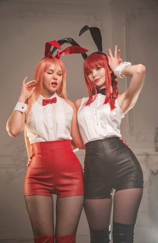 俄妹COS兔女郎瑪奇瑪、帕瓦：完美身材