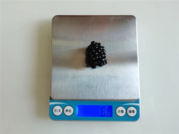 “第三代水果”都出來了：黑到極致 而且居然這么好吃！