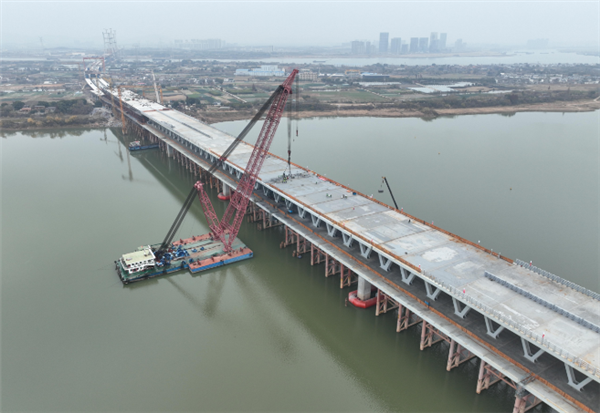 全長19公里！昌九高鐵南昌揚(yáng)子洲贛江公鐵大橋中支主橋合龍