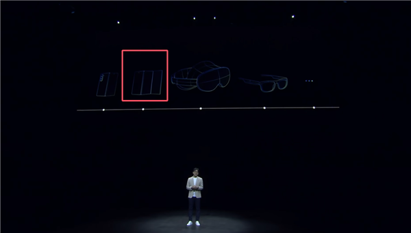 華為Mate XT對手來了！三星三折疊屏手機現(xiàn)身：Z形折疊