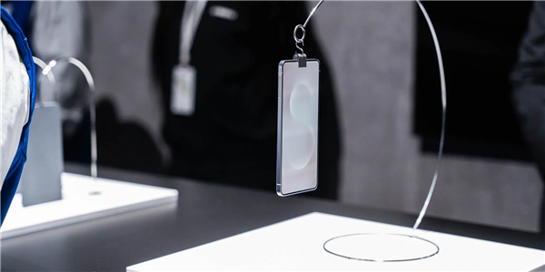 薄驍龍8 Elite旗艦！三星Galaxy S25 Edge快4月登場