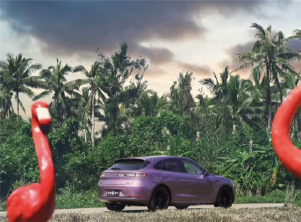 全系標(biāo)配華為高階智駕！問界M5 Ultra實車曝光：預(yù)售23.8萬起