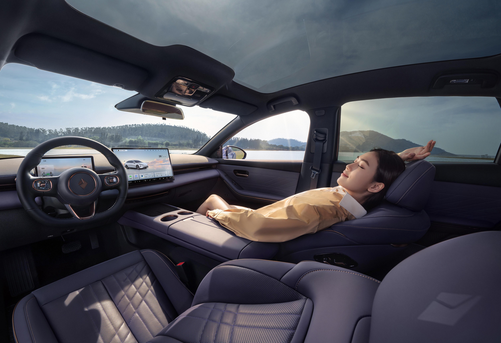 科技重塑舒適標(biāo)桿，寶駿享境“七星級舒適座艙”正式亮相