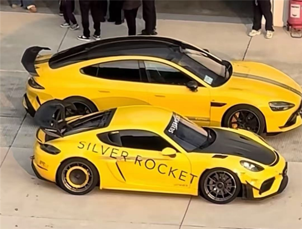 小米SU7 Ultra有多大：保時捷、蘭博基尼跑車一比就是弟弟