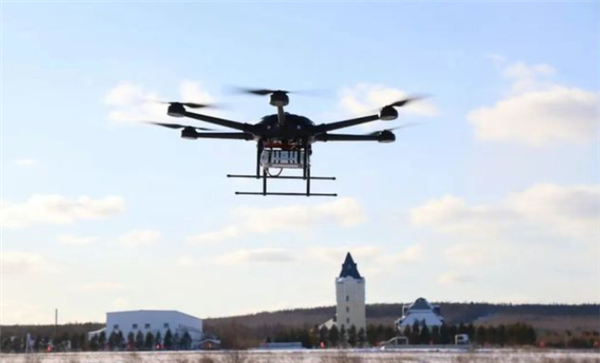 零下36攝氏度！我國(guó)高比能鋰電池適配六旋翼無(wú)人機(jī)在漠河試飛成功