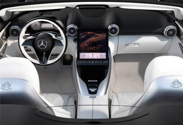 邁巴赫首款敞篷跑車！全新SL680 Monogram官圖發(fā)布：售價(jià)將超400萬(wàn)元