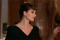 奧黛麗·赫本真令人傾心！阿里開源通義萬相全能視頻大模型