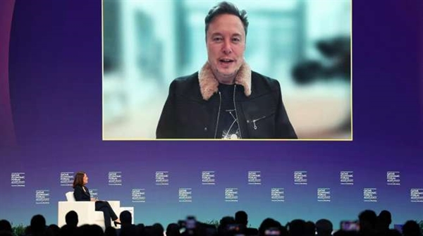 馬斯克：未來(lái)5年內(nèi)仍擔(dān)任特斯拉CEO 除非我死了