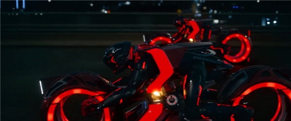 《創(chuàng)：戰(zhàn)紀(jì)》系列科幻新片！《創(chuàng)：戰(zhàn)神》內(nèi)地定檔10月10日上映