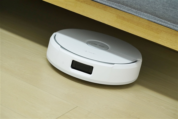 履帶式熱活水循環(huán)洗地！云鯨J6圖賞