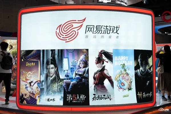 讓老外氪金上頭的短劇 如今被官方請(qǐng)進(jìn)了數(shù)貿(mào)會(huì)