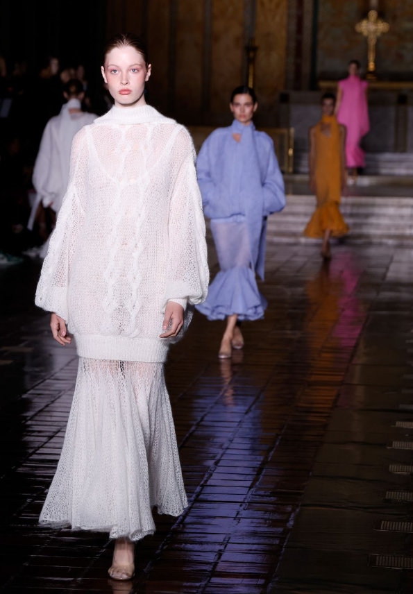 馬斯克跨性別女兒宣稱“經(jīng)濟(jì)獨(dú)立”：自己的人生和父親無關(guān)